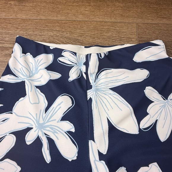 Boston Proper Women's High-Waisted Pull On Blue Floral Wide Leg Pants Sz L - Picture 4 of 11